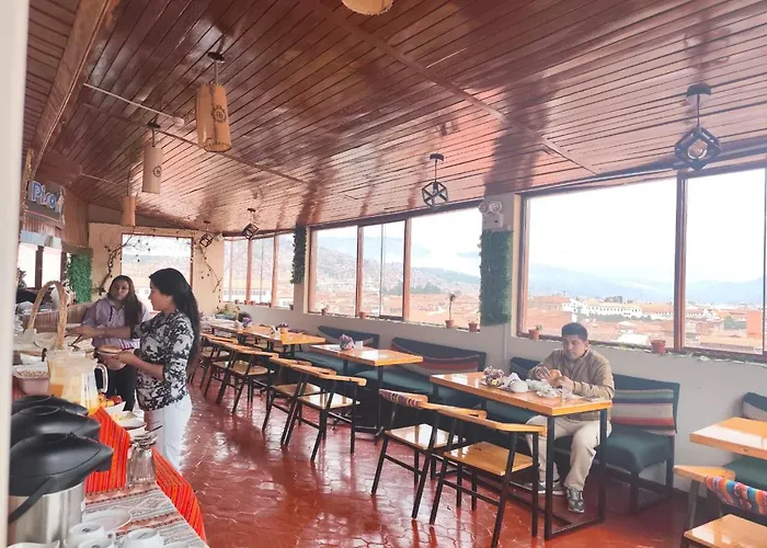 Sq Del Inca Hotel