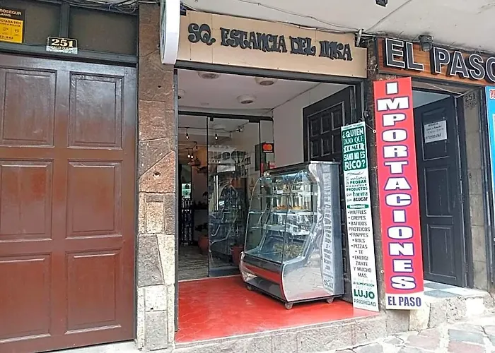 Sq Del Inca Hotel